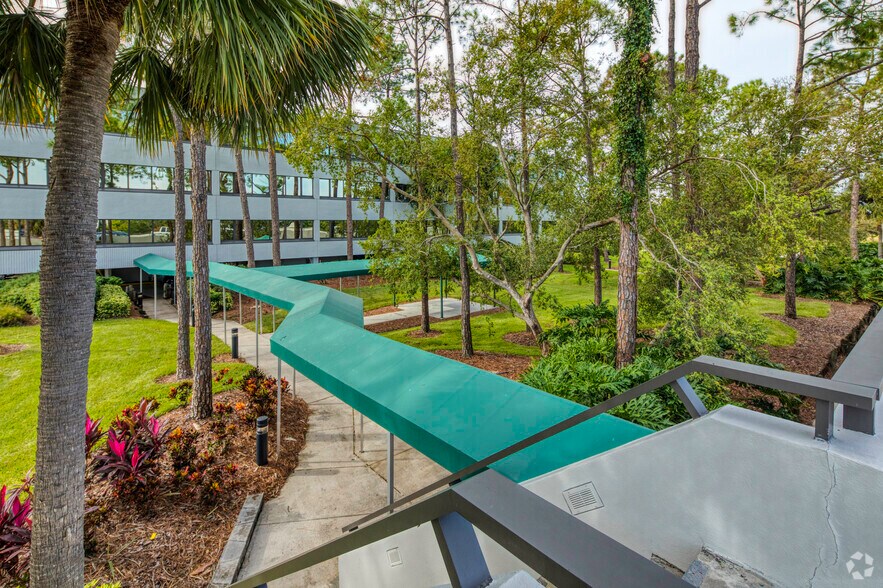 More Photos Of 405 N Reo St, Tampa Office For Lease