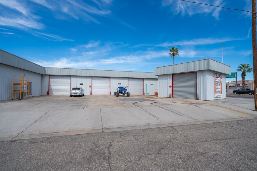 More Photos Of 1020 S California Ave, Parker Industrial For Sale