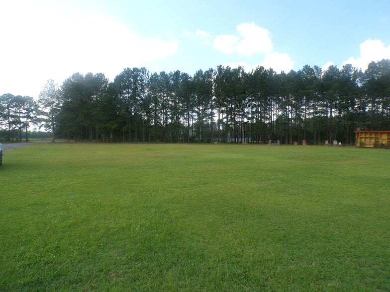 More Photos Of 2991 New Hopewell Rd, Hartsville Industrial For Lease
