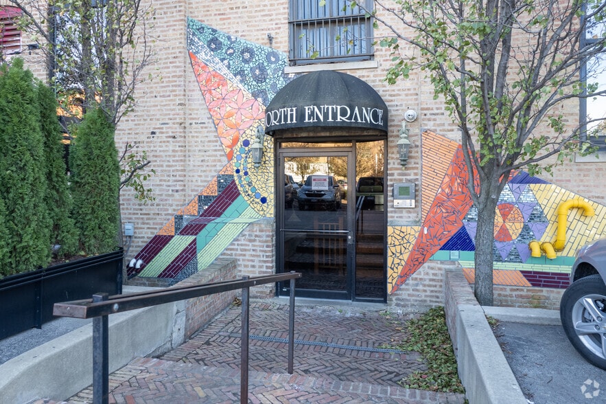 Primary Photo Of 2150 S Canalport Ave, Chicago Loft Creative Space For Lease