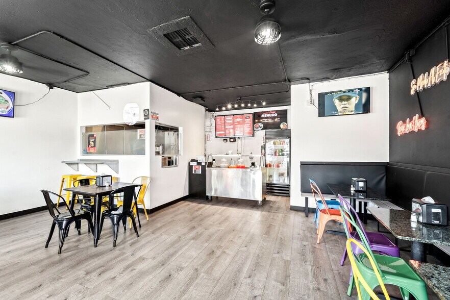 More Photos Of , San Ysidro General Retail For Sale