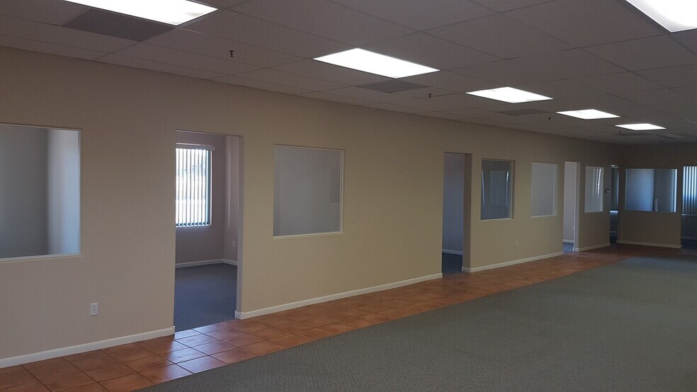 More Photos Of 16921 E Palisades Blvd, Fountain Hills Medical For Sale