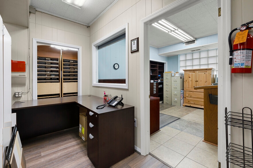 More Photos Of 202 N Main St, Fuquay Varina Freestanding For Sale