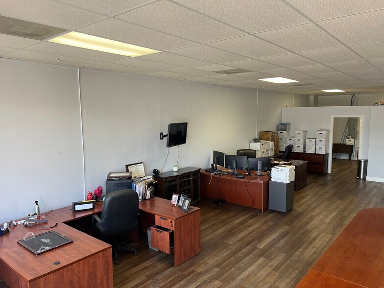 More Photos Of 2126 Highway 9 E, Longs Office For Sale