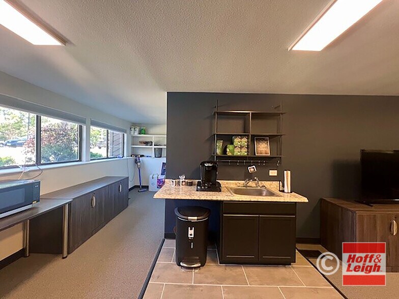 More Photos Of 6438-6444 S Quebec St, Centennial Office For Sale