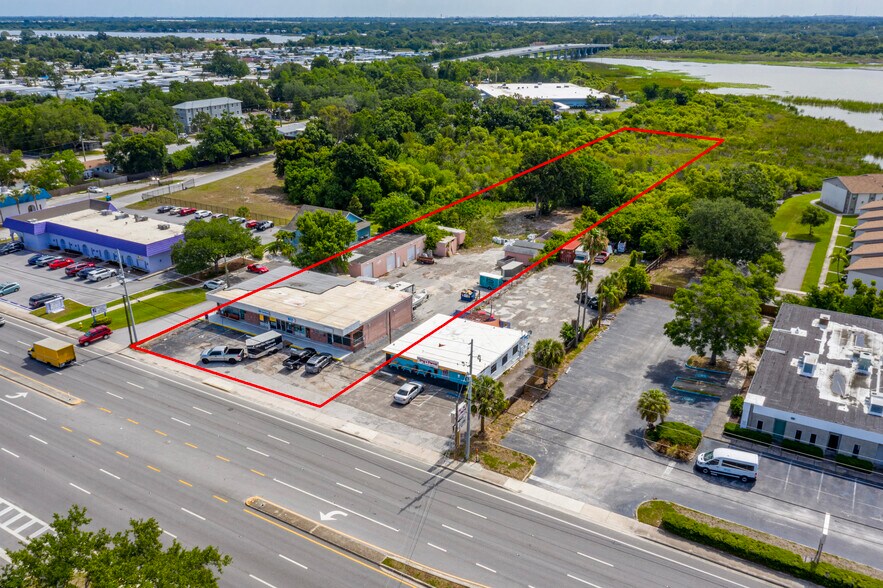 More Photos Of 9931-9947 Seminole Blvd, Seminole General Retail For Sale