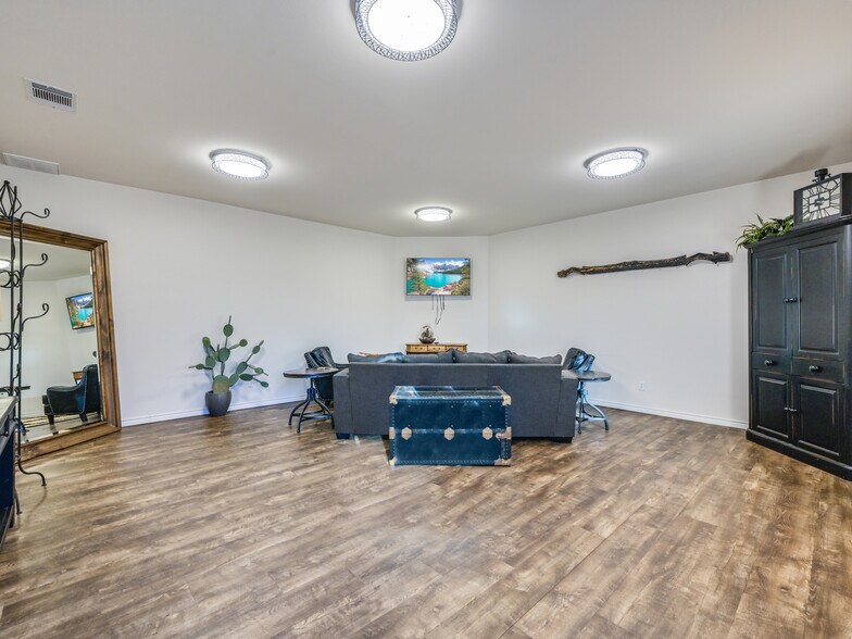More Photos Of 4550 Ranch to Market 967 rd, Buda Lodge Meeting Hall For Sale