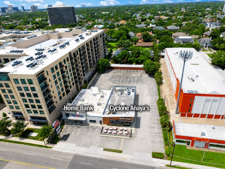 More Photos Of 3734-3740 Westheimer Rd, Houston Freestanding For Sale