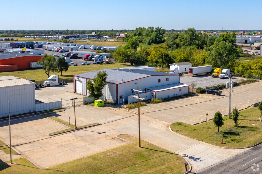 More Photos Of 9800 W Reno Ave, Oklahoma City Warehouse For Sale