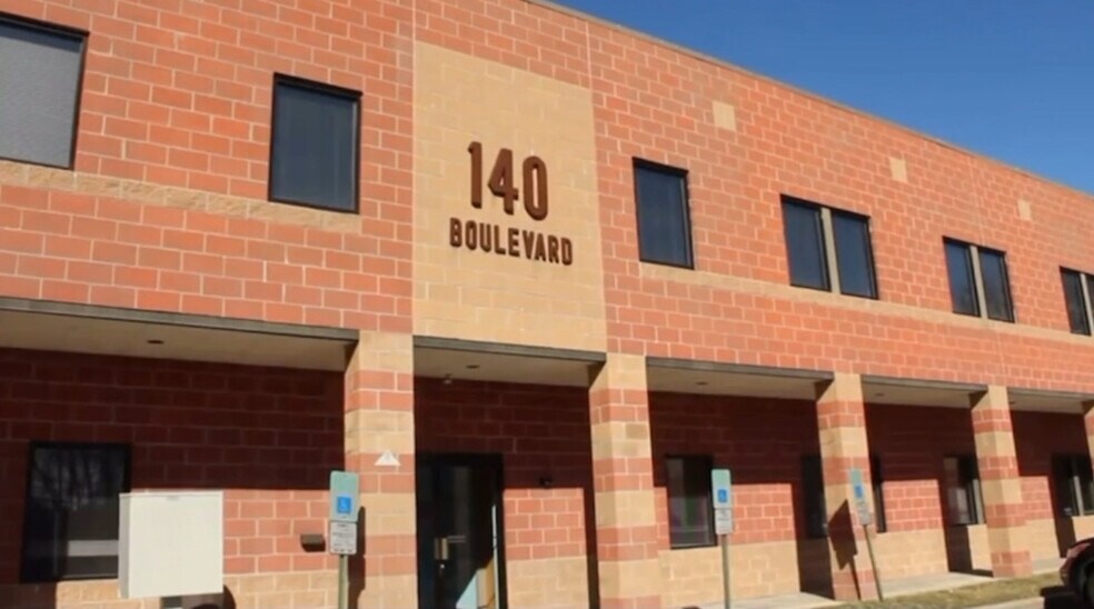 More Photos Of 140 Boulevard, Washington Medical For Lease