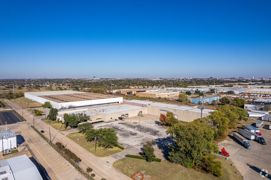 More Photos Of 1700 Columbian Club Dr, Carrollton Manufacturing For Sale