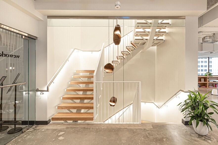 More Photos Of 700 2 St SW, Calgary Office For Lease