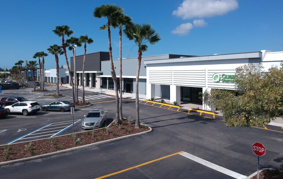 More Photos Of 5502-5726 Cortez Rd W, Bradenton Unknown For Lease