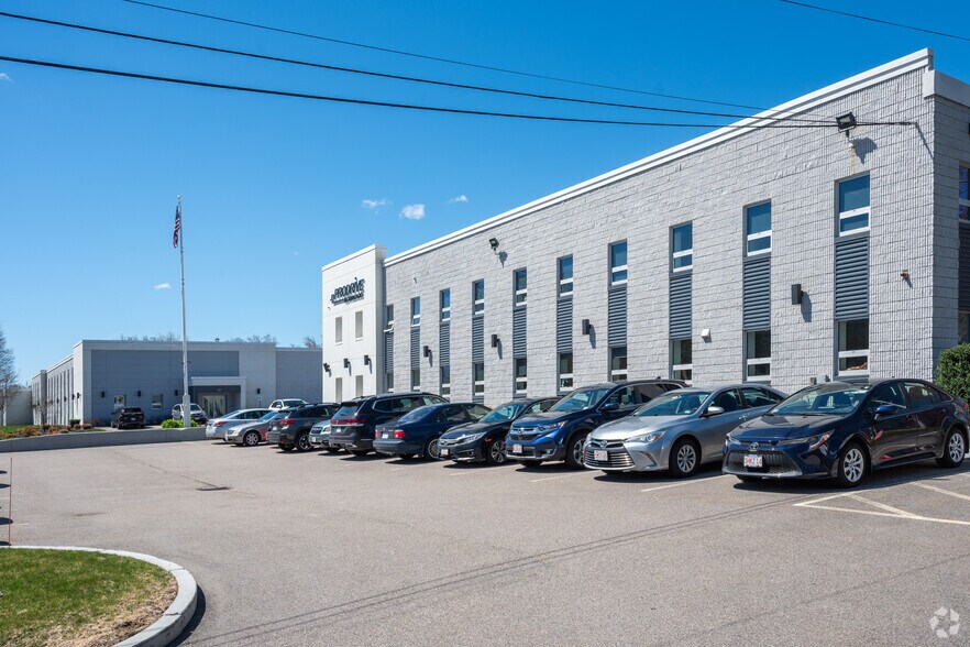 More Photos Of 15-21 University Rd, Canton Light Manufacturing For Lease