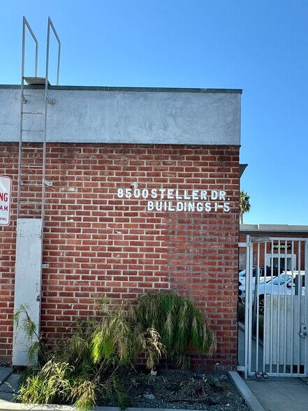 More Photos Of 8500 Steller Dr, Culver City Loft Creative Space For Lease
