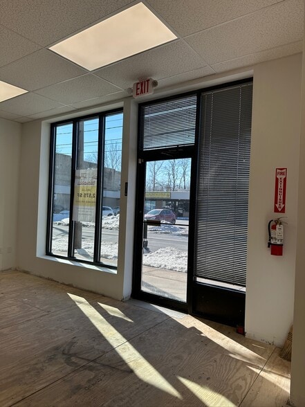 More Photos Of 441-445 Main St, Pittston Office For Lease