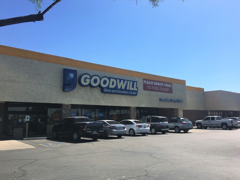 More Photos Of 2051-2107 W Guadalupe Rd, Mesa Storefront For Sale
