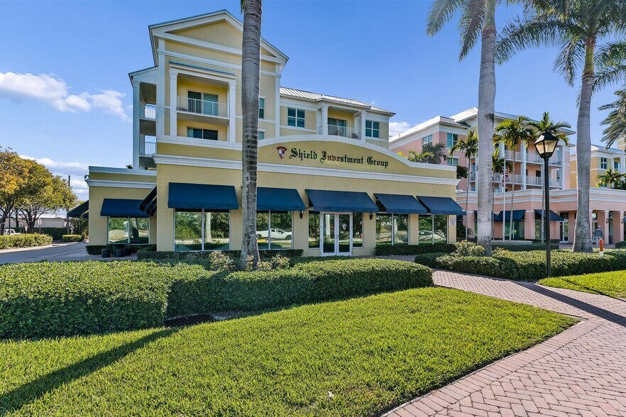 More Photos Of 826 N Dixie Hwy, Lantana Apartments For Sale