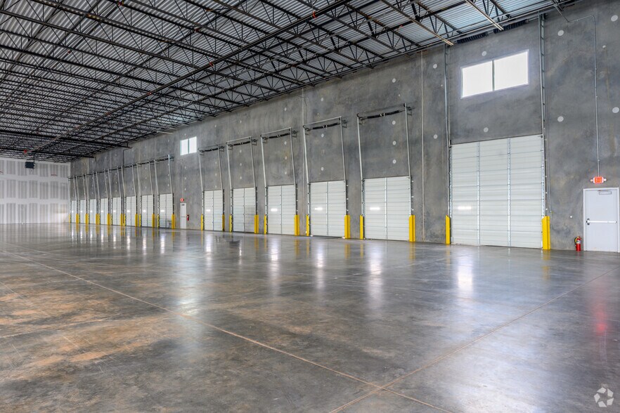 More Photos Of Chamblee Tucker Rd, Chamblee Unknown For Lease