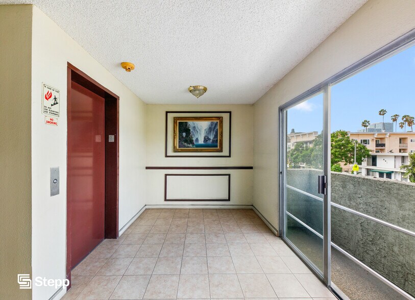More Photos Of 424 S Commonwealth Ave, Los Angeles Apartments For Sale