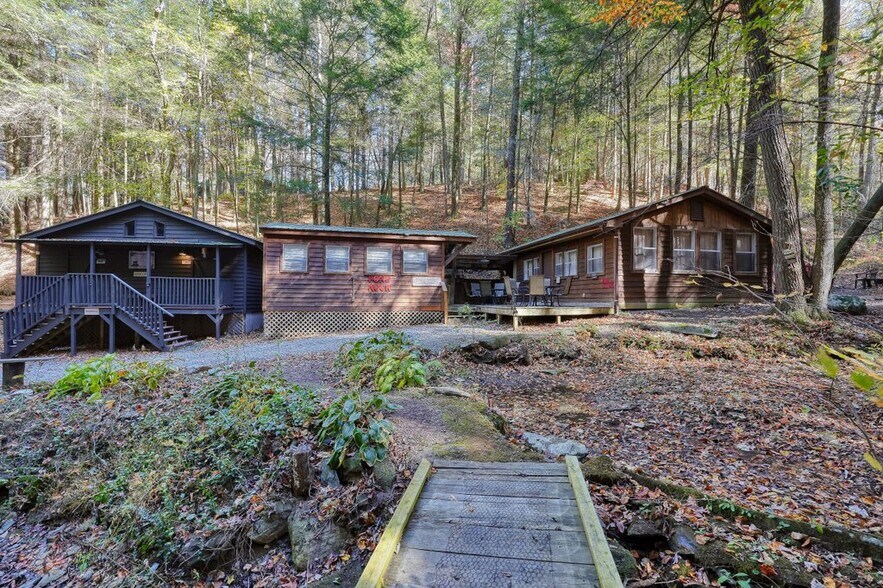More Photos Of 400 Mulberry Gap Rd, Ellijay Hospitality For Sale