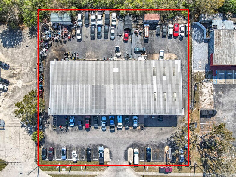 More Photos Of 1156 E Donegan Ave, Kissimmee General Retail For Sale