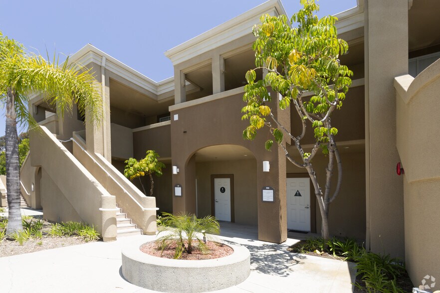 More Photos Of 26361 Crown Valley Pky, Mission Viejo Office For Lease