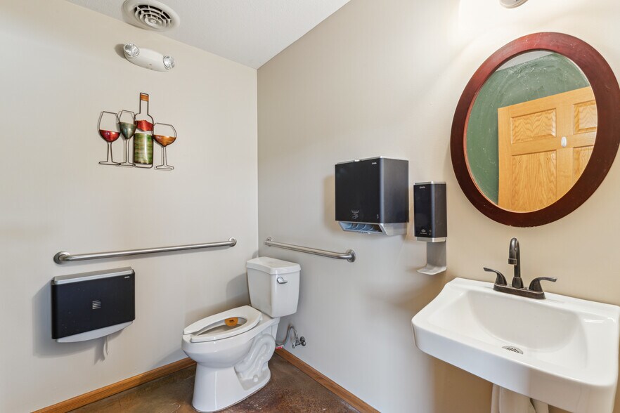 More Photos Of 14223 Route 111, Chesterfield Winery Vineyard For Sale