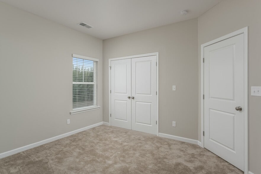 More Photos Of 7521 Middle Valley Rd, Hixson Apartments For Sale