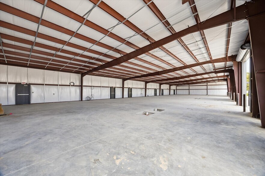 More Photos Of 19103 Hufsmith Kohrville Rd, Tomball Unknown For Lease