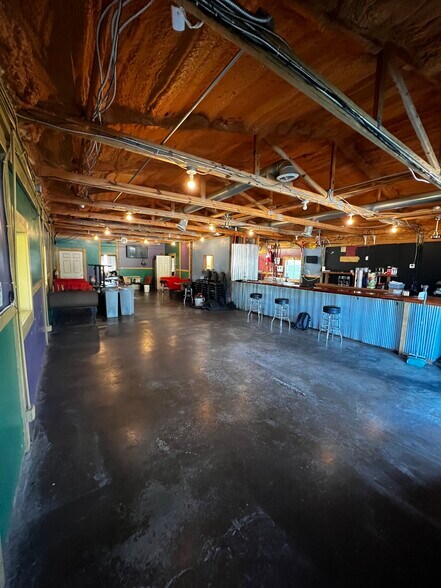 Primary Photo Of 412 W Locust St, Troy General Retail For Sale