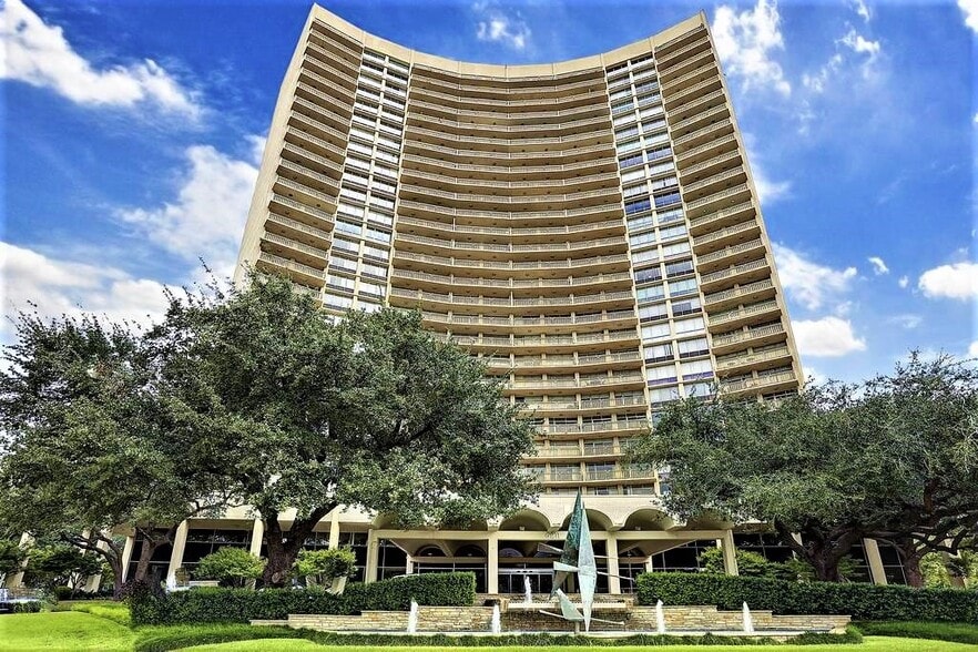 More Photos Of 6211 W Northwest Hwy, Dallas Apartments For Sale