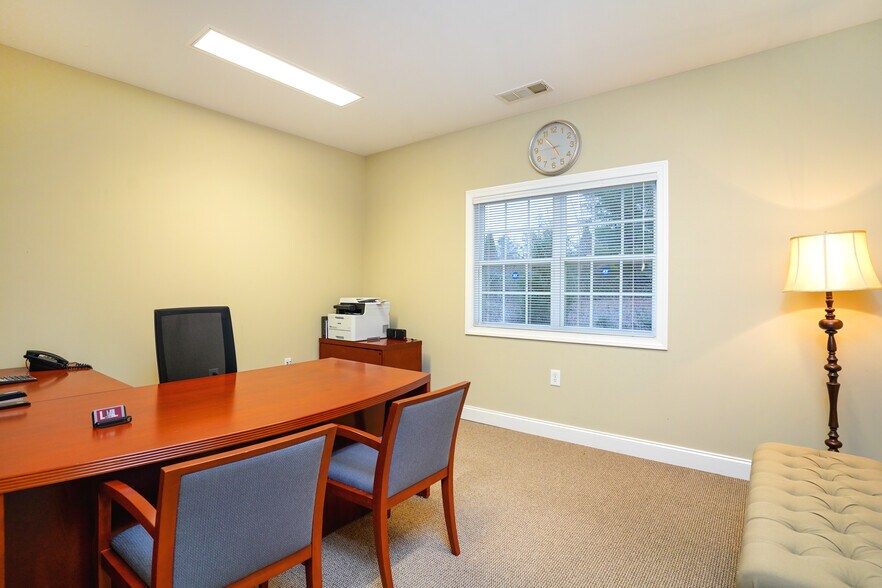 More Photos Of 2775 Cruse Rd, Lawrenceville Office Residential For Sale