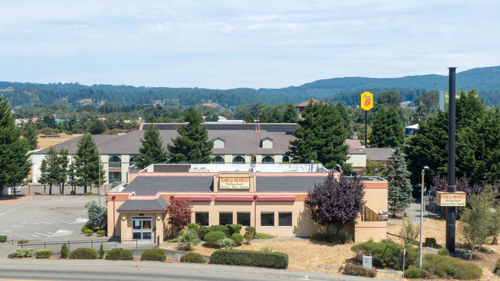Primary Photo Of 1875 Riverwalk Dr, Fortuna Restaurant For Sale