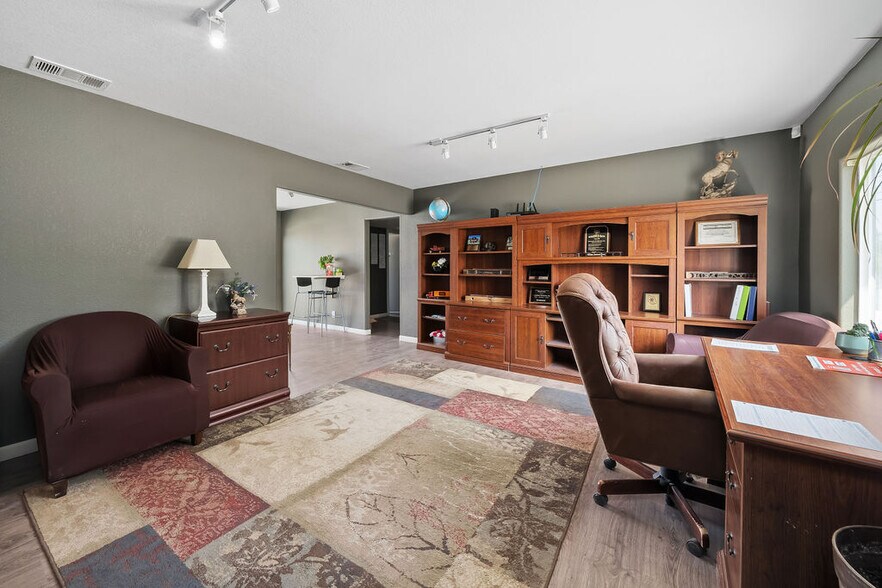 More Photos Of 1680 El Camino Real, Atascadero Office For Sale