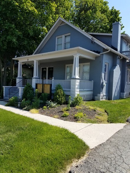 More Photos Of 7 Park Ave, Gaithersburg Office For Sale