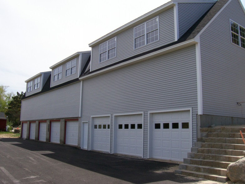 More Photos Of 205 W River Rd, Hooksett Storefront Retail Office For Lease