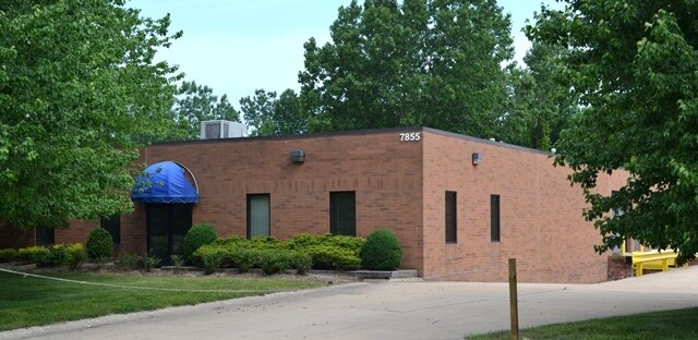Primary Photo Of 7855 Division Dr, Mentor Manufacturing For Sale
