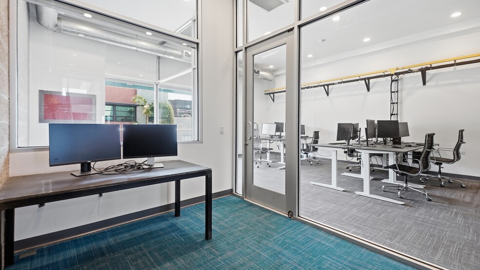 More Photos Of 123-127 Lomita St, El Segundo Loft Creative Space For Sale
