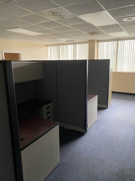More Photos Of 612 N Queen St, Kinston Office For Lease