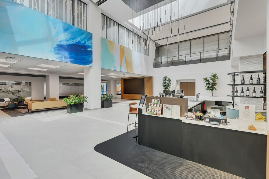 More Photos Of 720 S Colorado Blvd, Denver Unknown For Lease