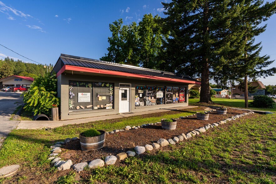 More Photos Of 6665 S Main St, Bonners Ferry Storefront Retail Office For Sale