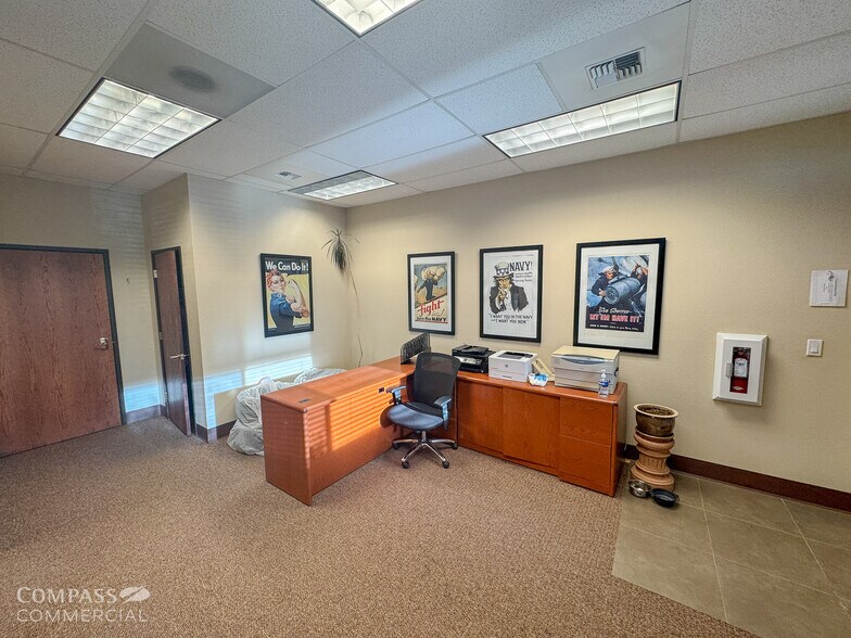 More Photos Of 497 SW Century Dr, Bend Office For Lease