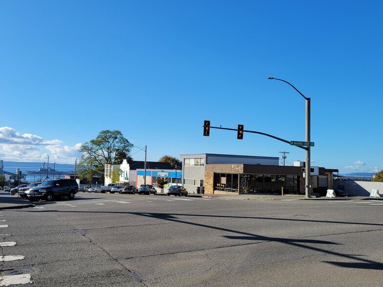 More Photos Of 1111 Hewitt Ave, Everett Apartments For Sale