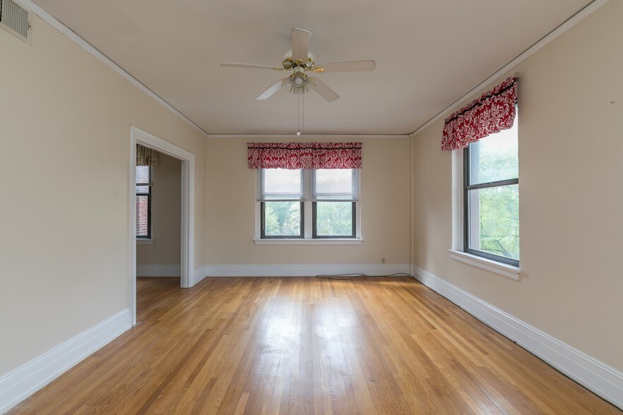 More Photos Of 870 Vine St, Chattanooga Apartments For Lease