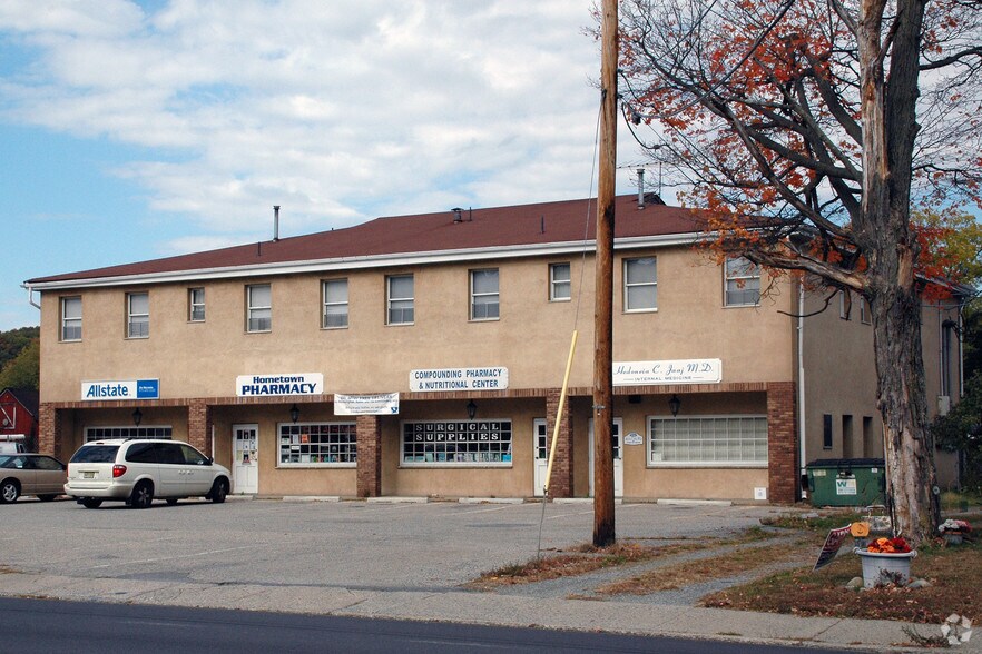 More Photos Of 34 Main St, Bloomingdale Apartments For Lease