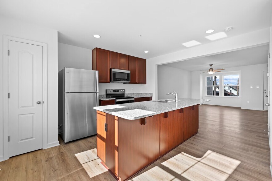 More Photos Of Peleton St., Hagerstown Apartments For Sale