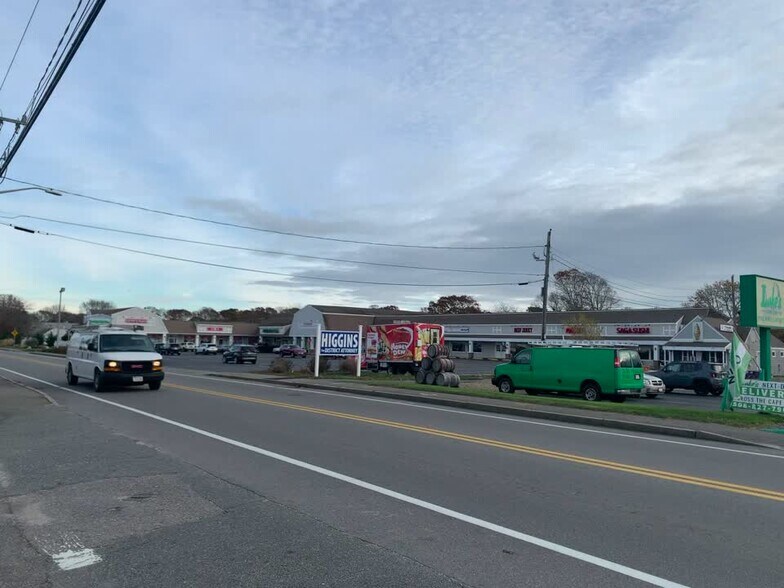 More Photos Of 517-525 Main St, West Yarmouth Storefront For Lease