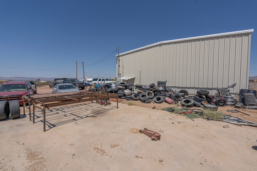 More Photos Of 4120 AZ-68, Golden Valley Warehouse For Sale