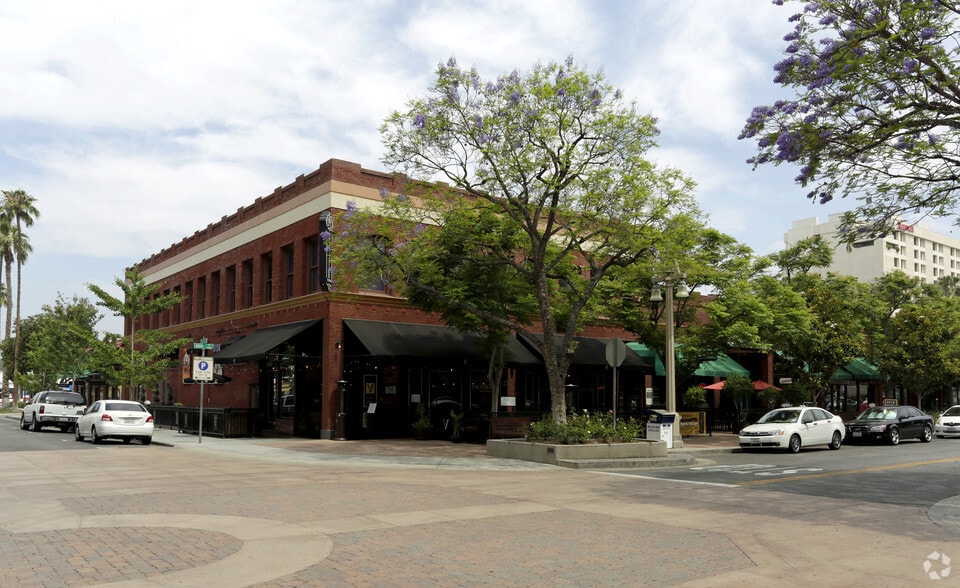 Primary Photo Of 3541-3597 Main St, Riverside Storefront Retail Office For Lease